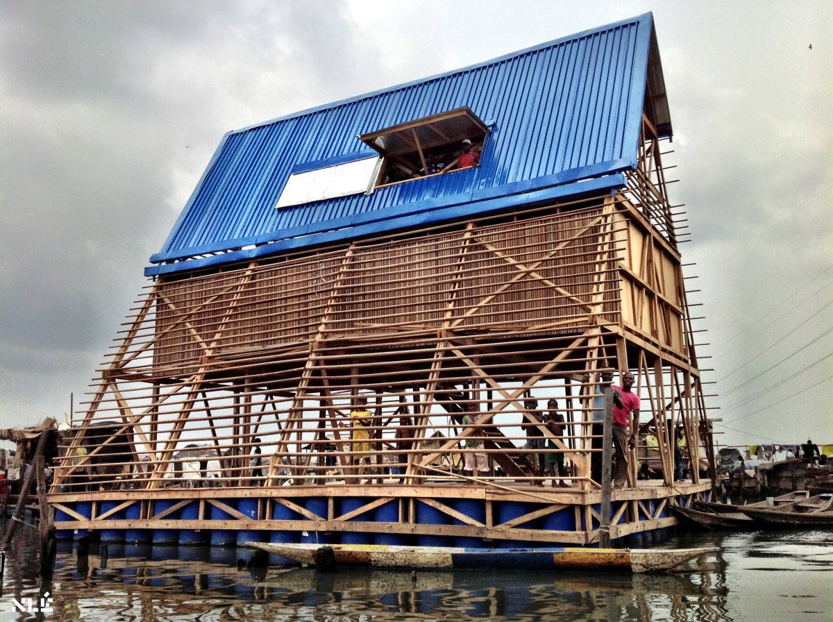 medium_makoko-floating-school_1_0.jpeg